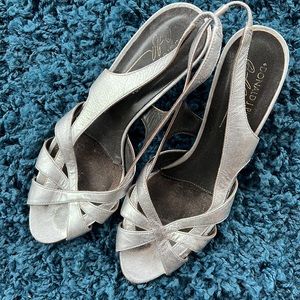 Donald Pliner silver slingback open toe shoes